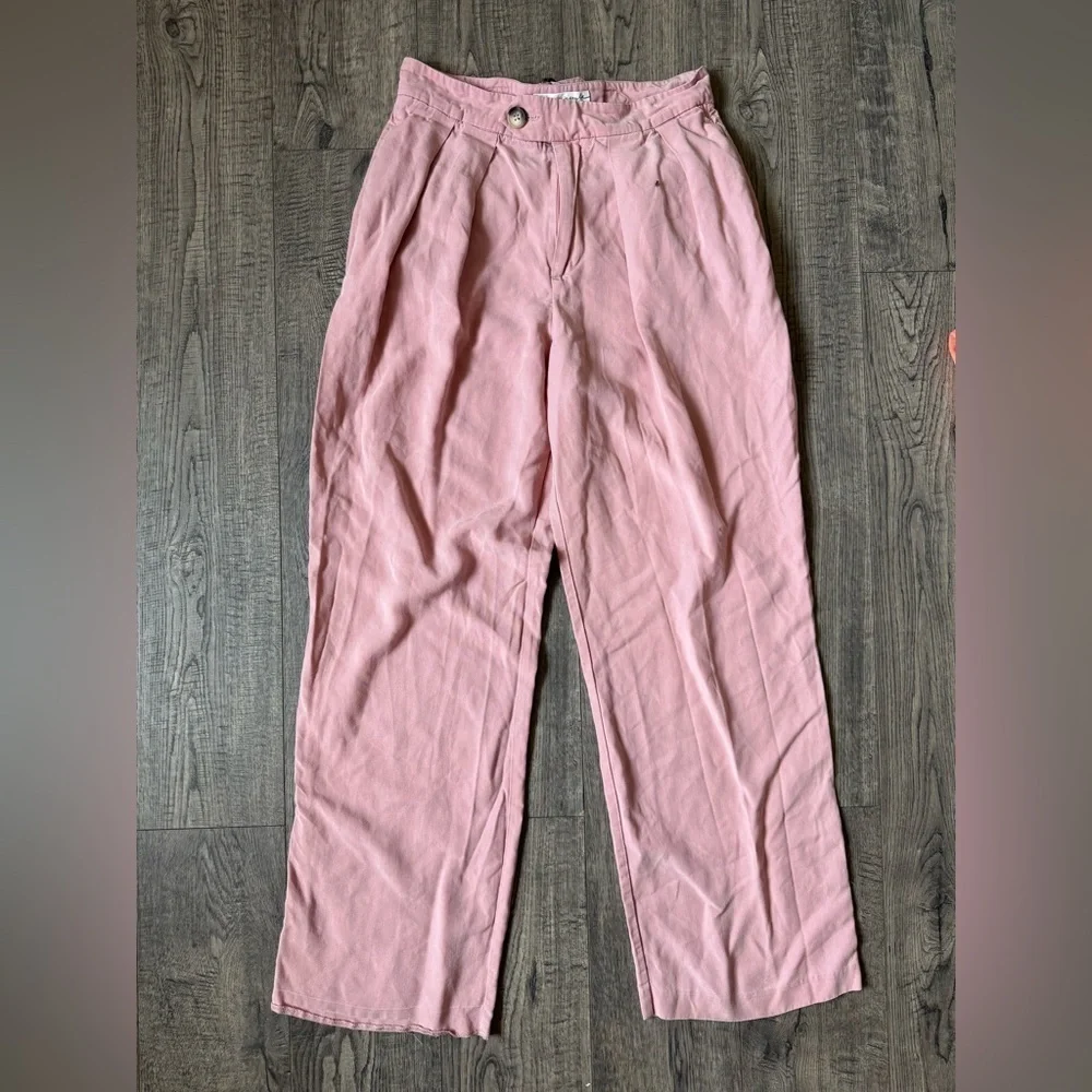 Free People Gabbie Pleated Trouser in Rose- Size 0